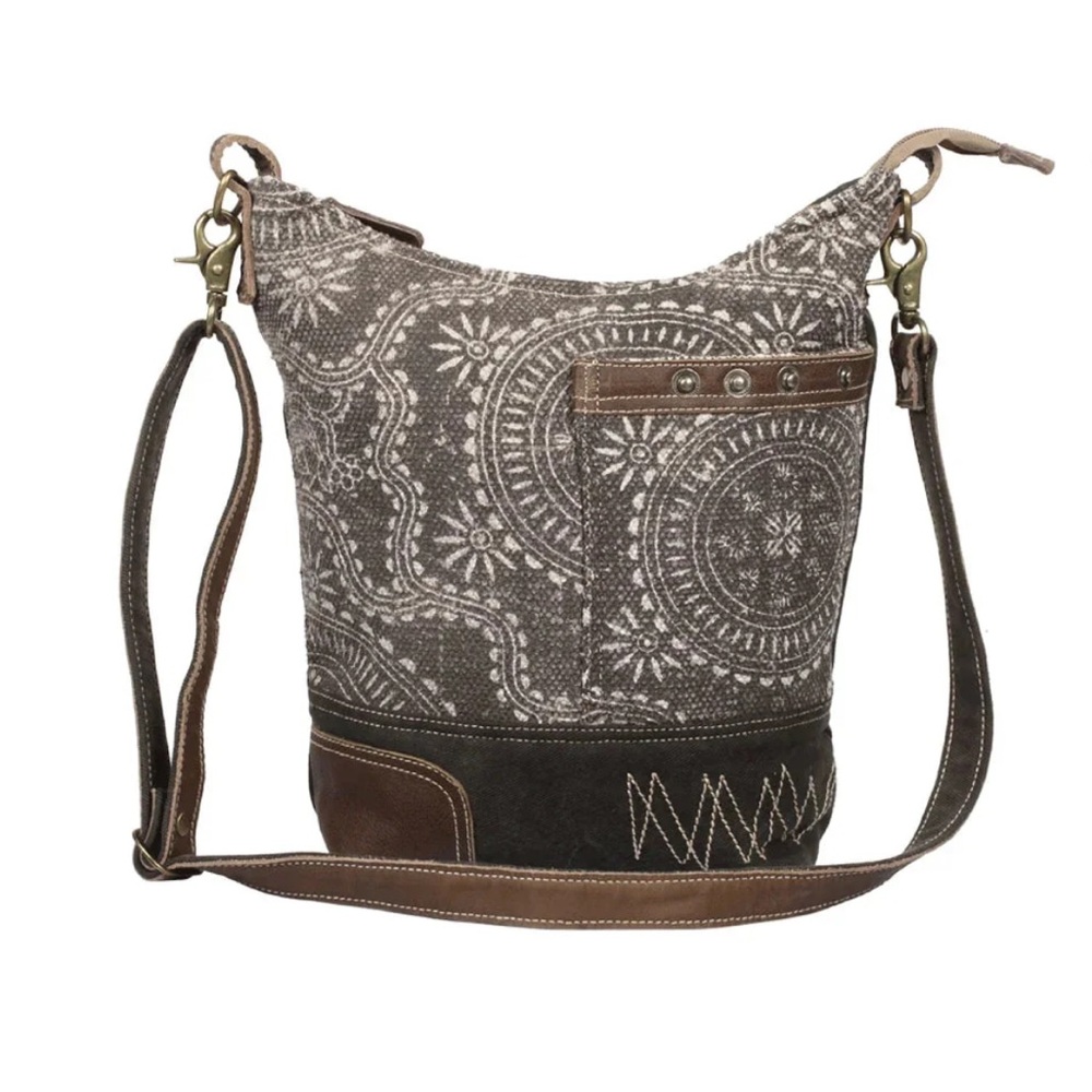 Vintage Carved Shoulder Bag